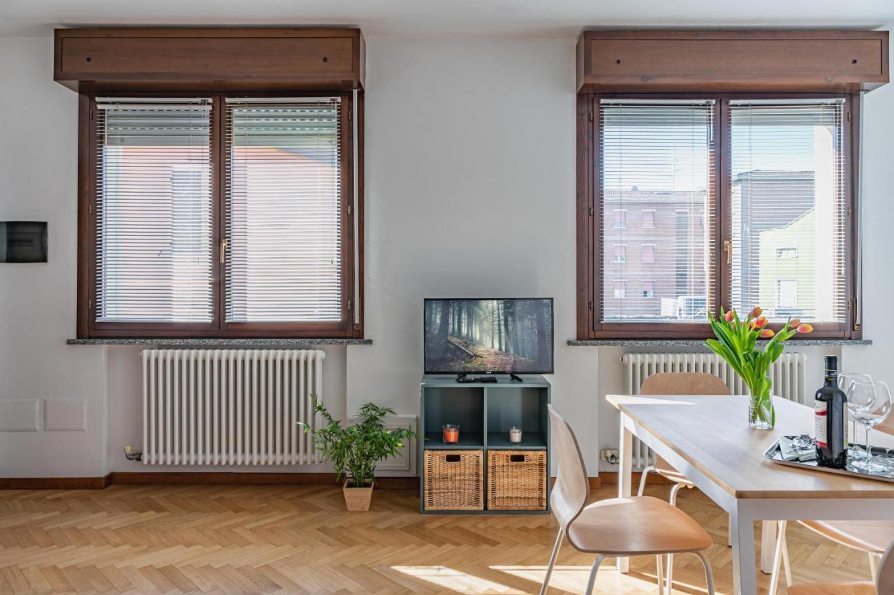 Parma Parco Ducale Duplex Apartment With Parking ภายนอก รูปภาพ