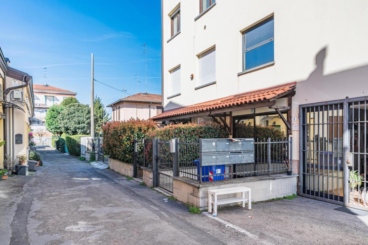Parma Parco Ducale Duplex Apartment With Parking ภายนอก รูปภาพ