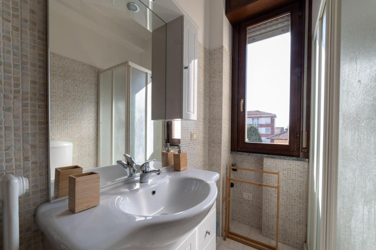 Parma Parco Ducale Duplex Apartment With Parking ภายนอก รูปภาพ