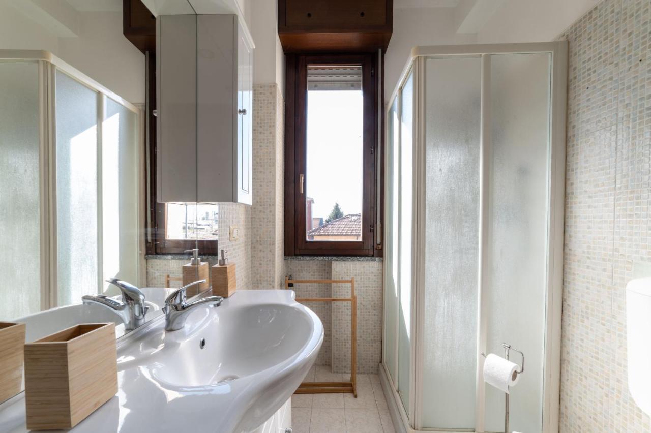 Parma Parco Ducale Duplex Apartment With Parking ภายนอก รูปภาพ